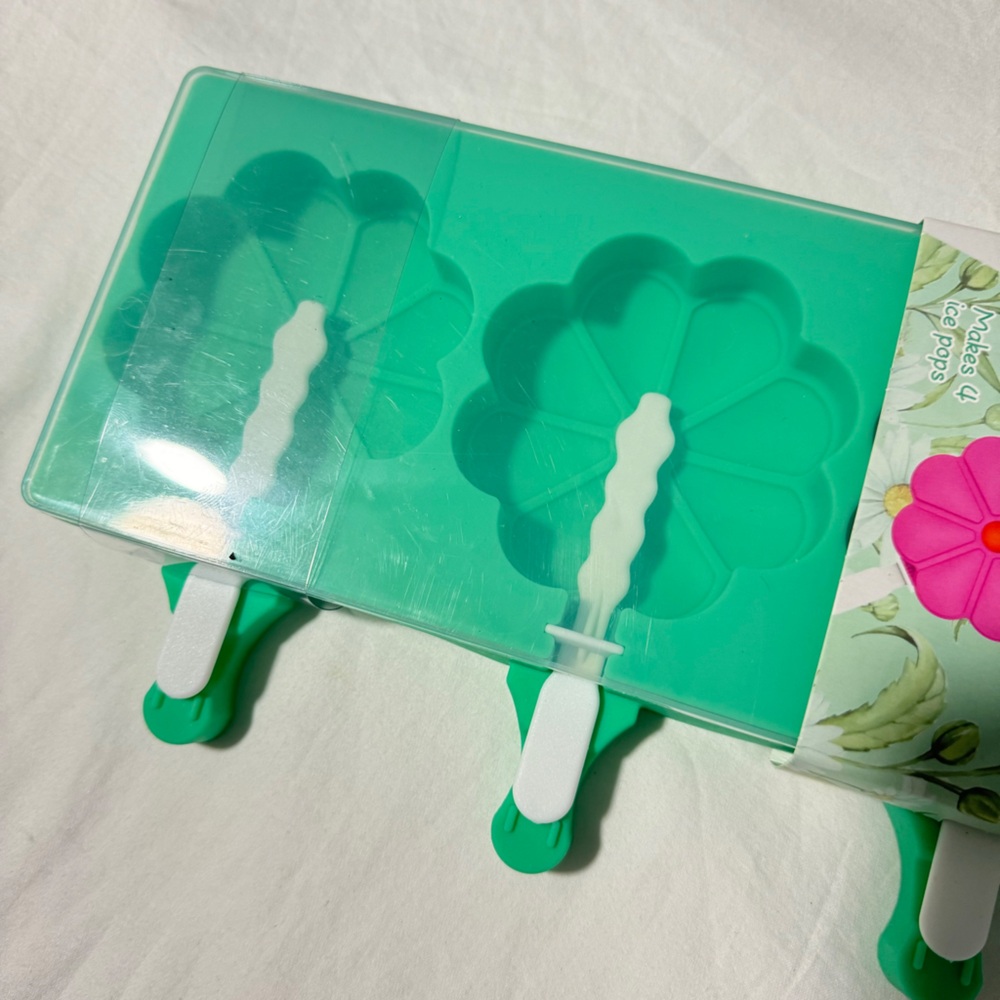 NWT CWC Ice pop molds set - Picture 4 of 4